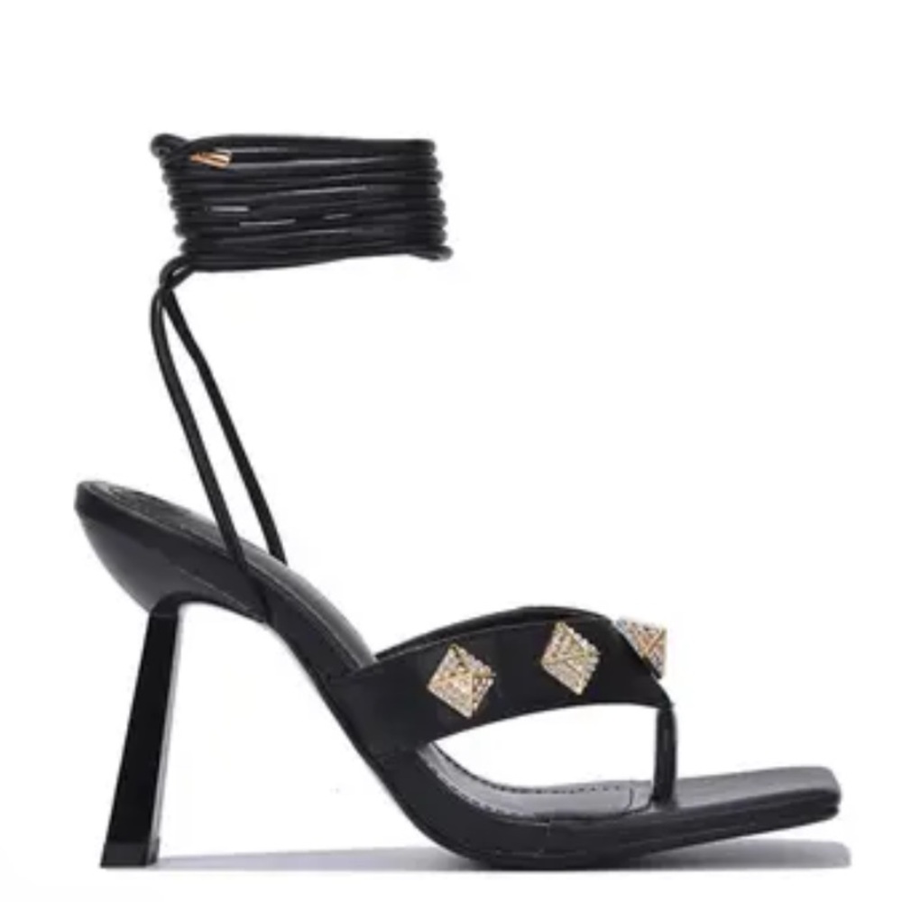 •CAPE ROBBIN• “Rona” Black Woven Square Open Toe High Heel Sandals // NIB